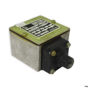 Barksdale E1H-H250 0.69/17BAR Pressure Switch
