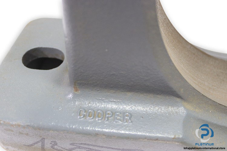 cooper-SNC-526-pillow-block-housing-unit-(new)-4