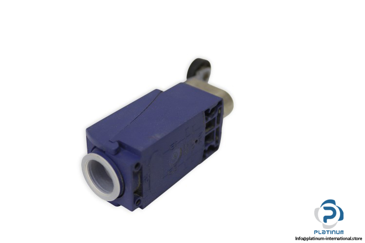 telemecanique-zcp21-limit-switch-roller-lever(new)-2
