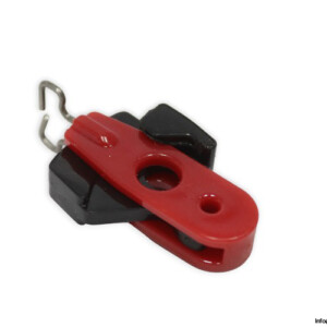 Master Lock S2392 Lockout Device