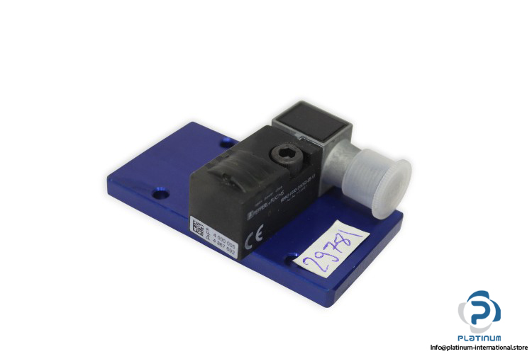 Pepperl-fuchs-NBN2-F583-060S3-E8-V1-inductive-power-clamp-sensor-(New)