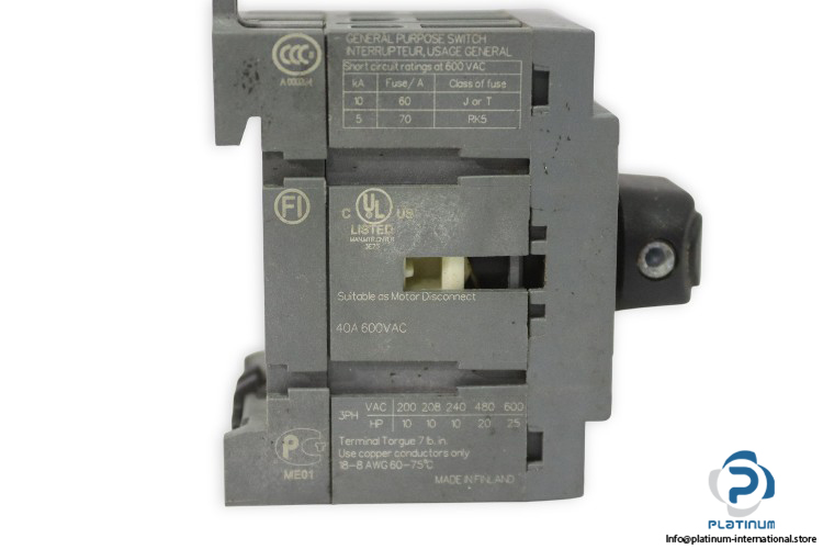 abb-OT40F3-switch-disconnector-(New)-2