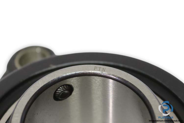 UCFPL210B-square-four-bolt-flanged-housing-unit-(new)-(carton)-1