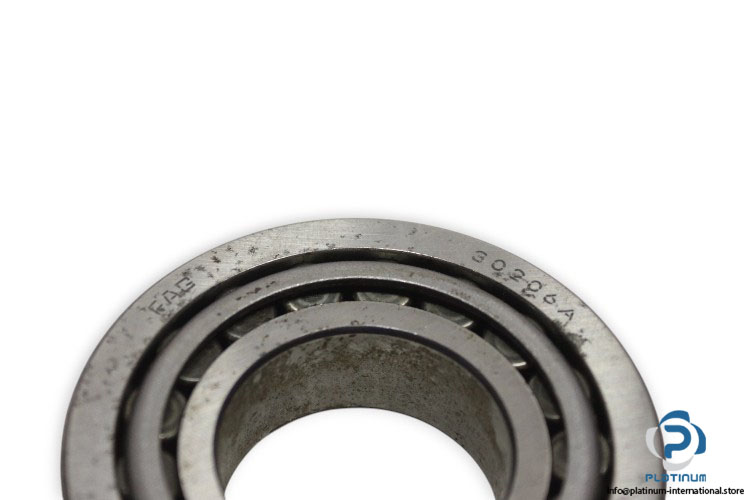 fag-30206A-tapered-roller-bearing-(used)-1