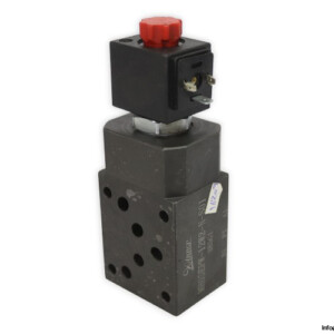 Winner MH05EPW-12W2-N-S01 Sandwich Manifold Block