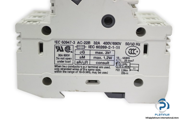 italweber-BCH-3X38-fuse-switch-holder-(New)-2