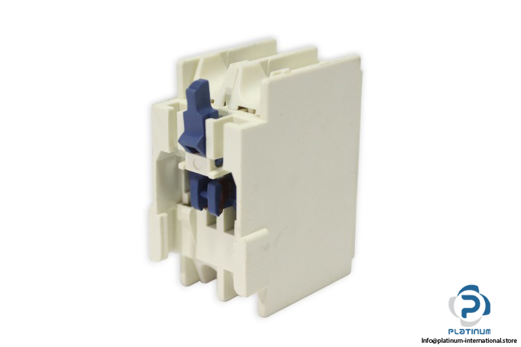 schneider-LADN20-auxiliary-contact-block-(Used)-3