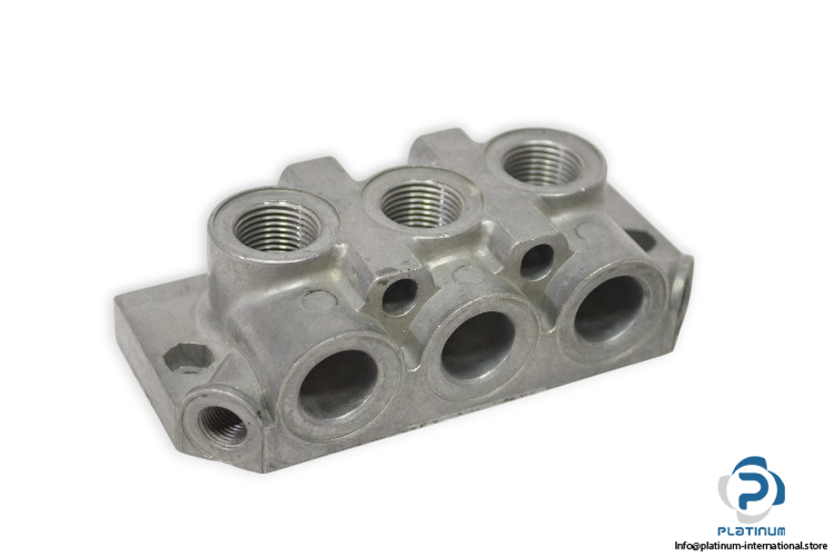 bosch-1825503-manifold-subbase(used)