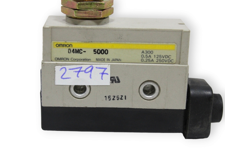 omron-D4MC-5000-limit-switch-(Used)-1