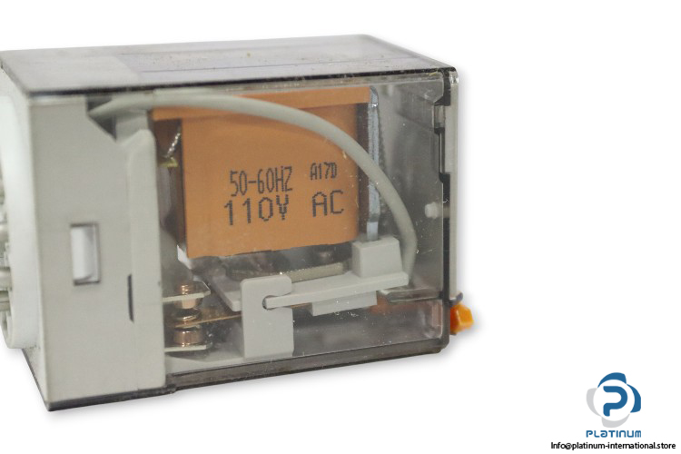 finder-60.13.8.110.0040-110VAC-plug-in-relay-(New)-5