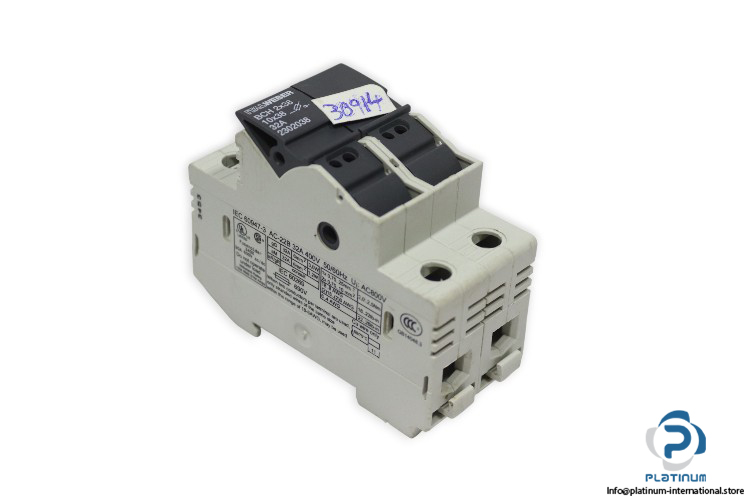 italweber-BCH-2X38-fuse-switch-holder-(Used)