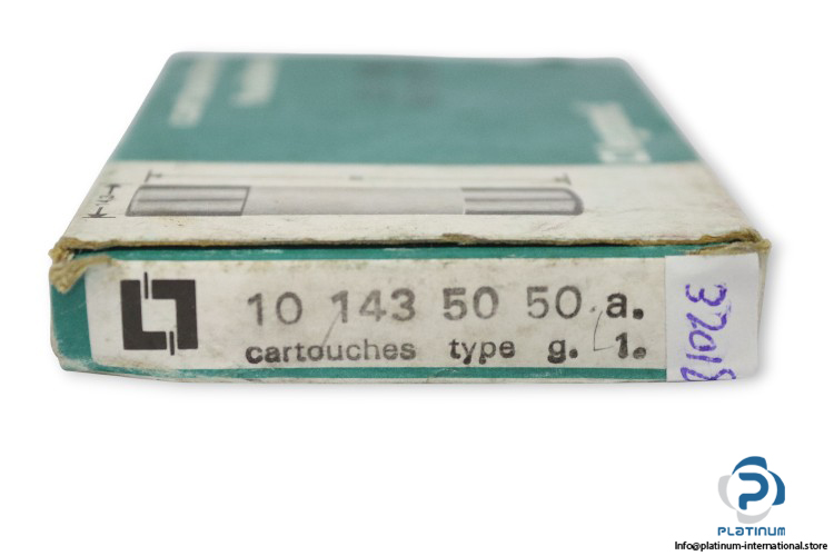 legrand-14350-GI-cylindrical-fuse-(New)-5
