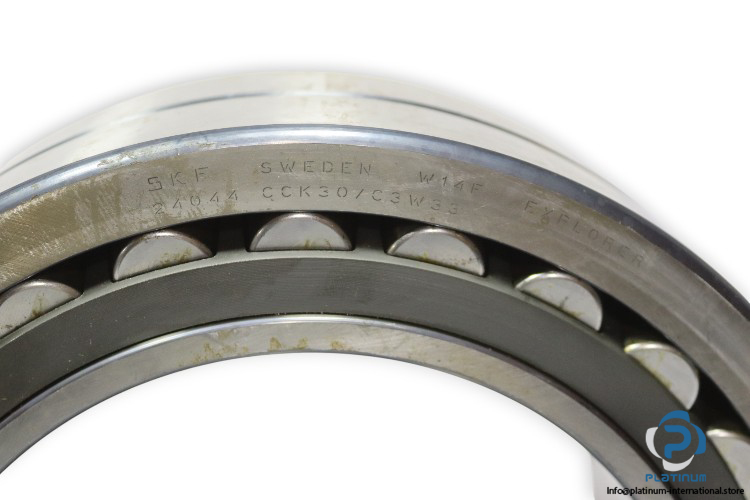 skf-24044-CCK30_C3W33-spherical-roller-bearing-(used)-2
