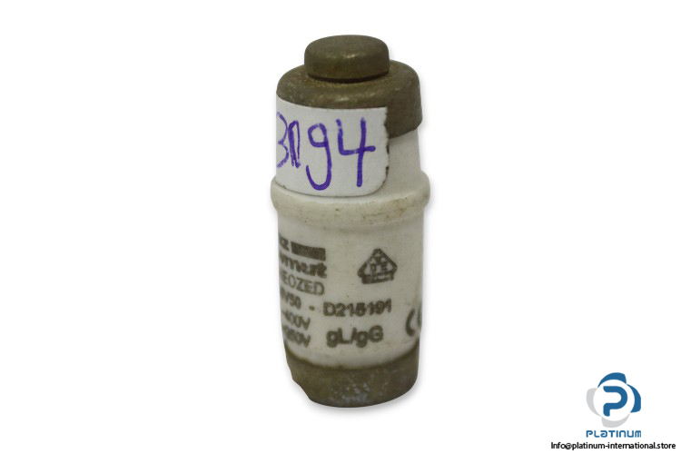 ferraz-shawmut-D02GG40V50-50a-bottle-fuse-link-(New)-3