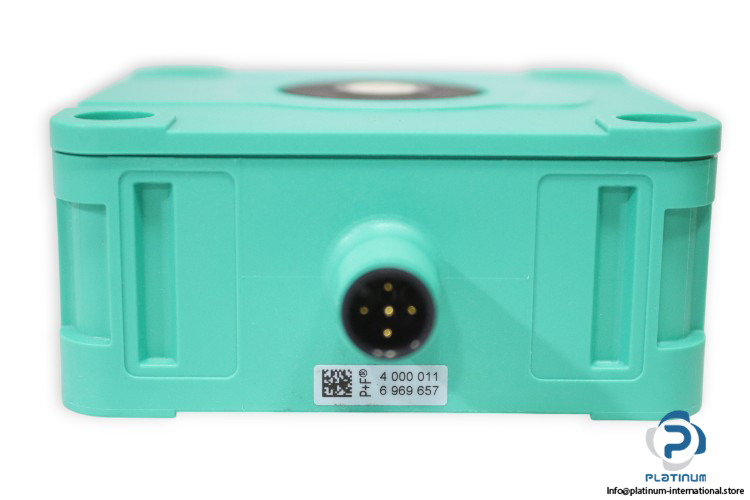 pepperl-fuchs-UB500-F42-I-V15-ultrasonic-sensor-(New)-1