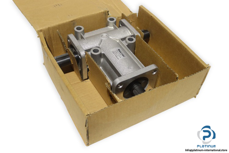 chiaravalli-group-R3241309-right-angle-gearbox-(new)