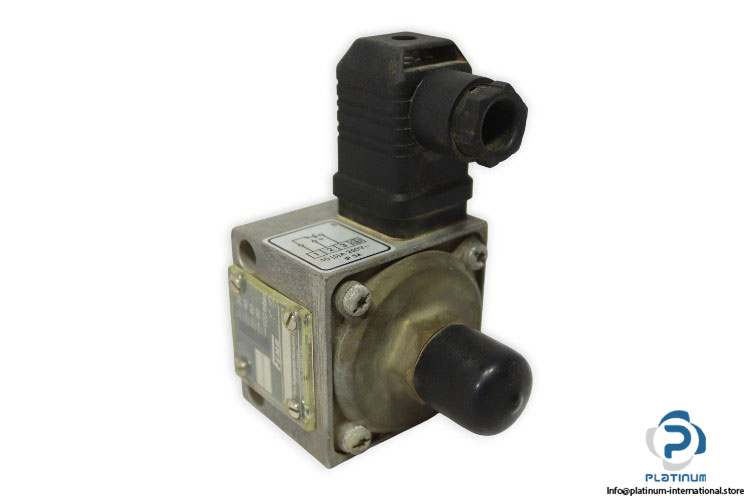 fema-DCM-1000-pressure-switch-(used)
