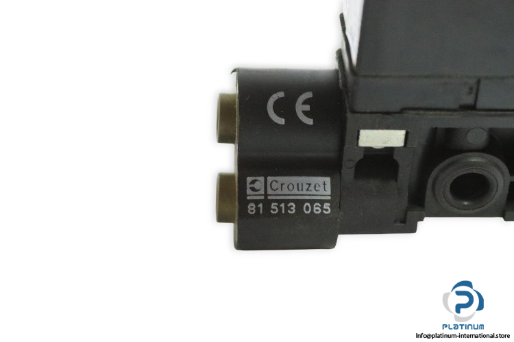 crouzet-81513231-mini-control-valve(used)-2