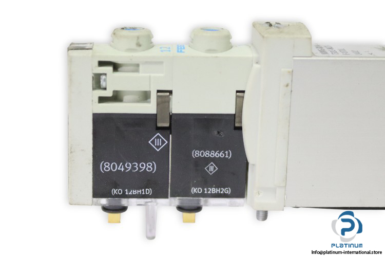 Festo-573479-solenoid-valve(used)-2
