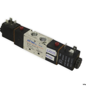 Airtac 4V220-08 Double Solenoid Valve