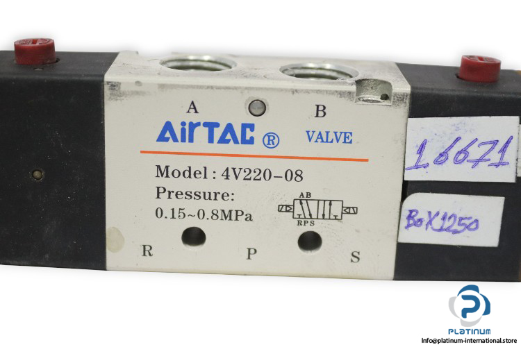 Airtac-4V220-08-solenoid-valve(used)-2