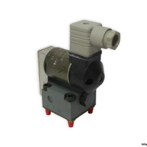 rexroth-M-3SE6U20-630G24NZ4-directional-seat-valve(used)