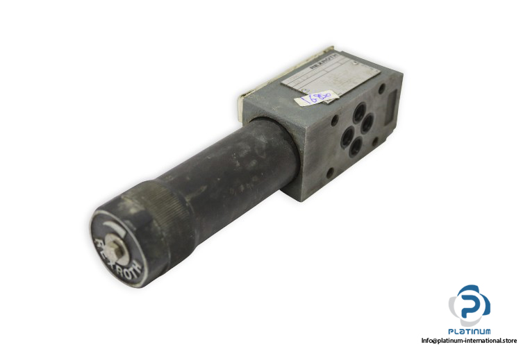 rexroth-R900409967_7-pressure-reducing-valve-(used)