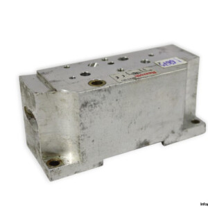 rexroth-898-512-150-2-pneumatic-valve-base-(used)