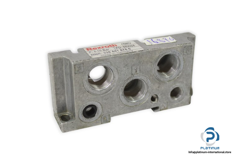 rexroth-335-441-875-0-pneumatic-valve-base-(used)
