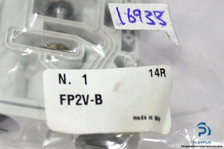 camozzi-FP2V-B-pneumatic-valve-base-(new)-2