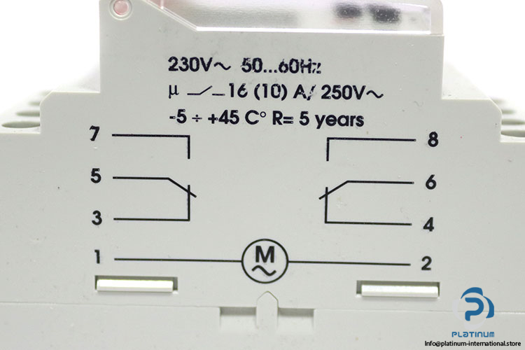 abb-2csm204305r0611-twilight-switch(new)-2