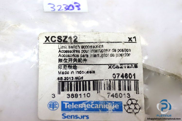 telemecanique-xcsz12-actuator-with-wide-fixing(new)-1
