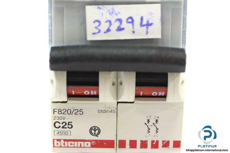 bticino-f820-25-circuit-breaker(used)-1