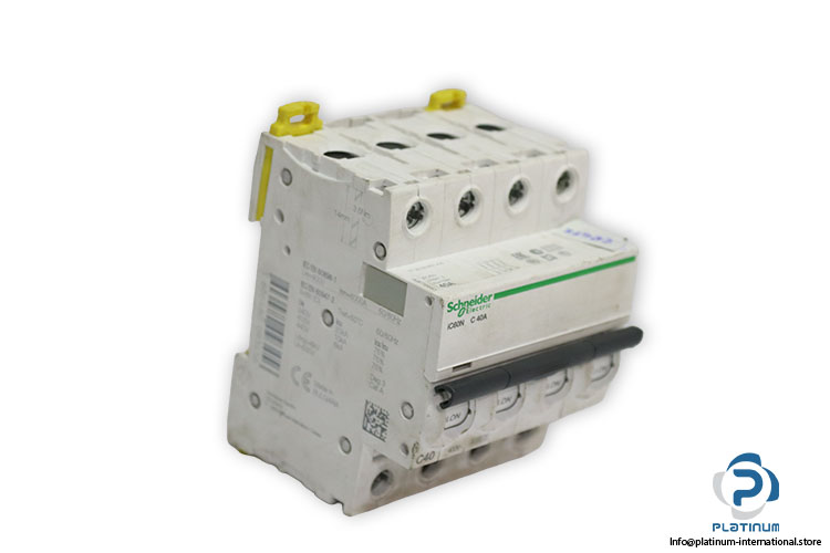 schneider-a9f79440-circuit-breaker(new)