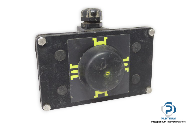 keystone-26HZ46-limit-switch-box-(used)