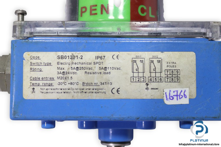 soldo-SB0-1201-2-limit-switch-box-(used)-3
