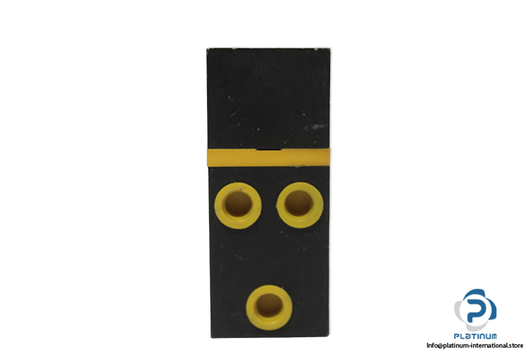 waircom-UKCA8_UB-air-pilot-valve-(used)-1