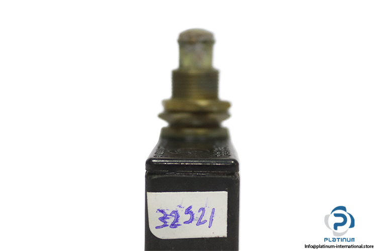 burgess-cr1q-micro-switch(used)-1