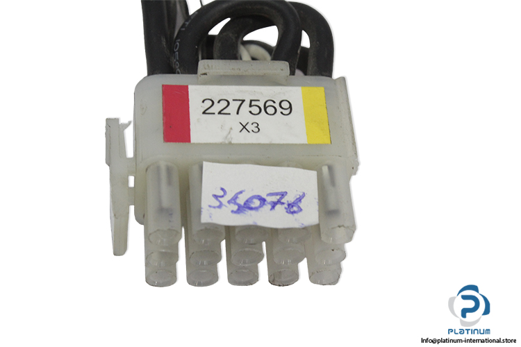 Nordson-227569-voltage-plug(used)-2
