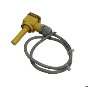 apv-ni5-k11sk-ap6x-inductive-sensor(used)