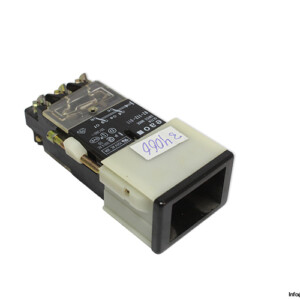 EAO 02-112-011 Pushbutton Switch