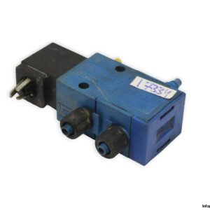 Wabco 572 840...0 Single Solenoid Valve