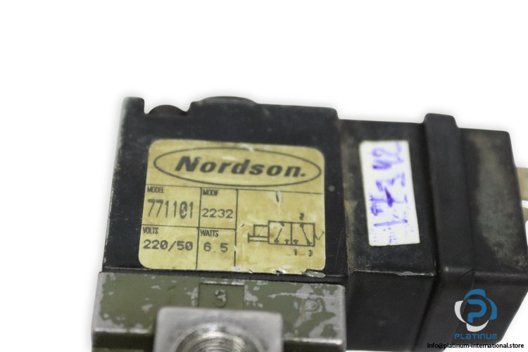 nordson-771101-single-solenoid-valve-(used)-1