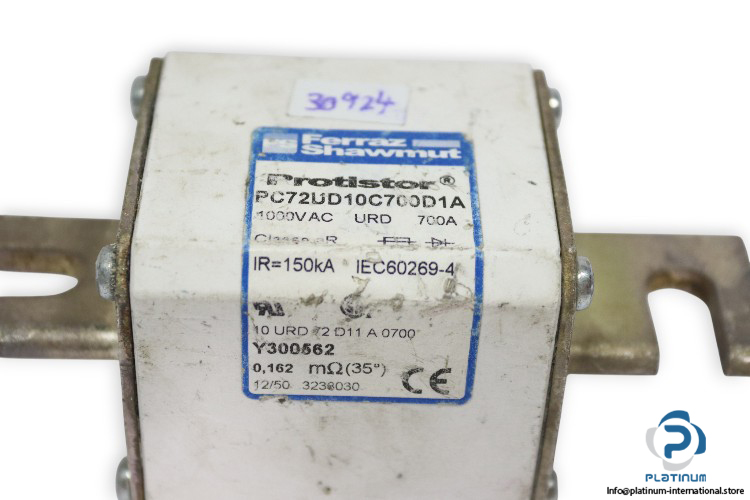 ferraz-shawmut-PC72UD10C700D1A-fuse-link-(New)-1