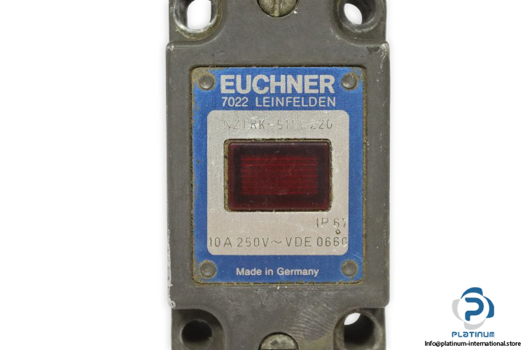 euchner-NZ1RK-511L220-safety-switch-(Used)-1