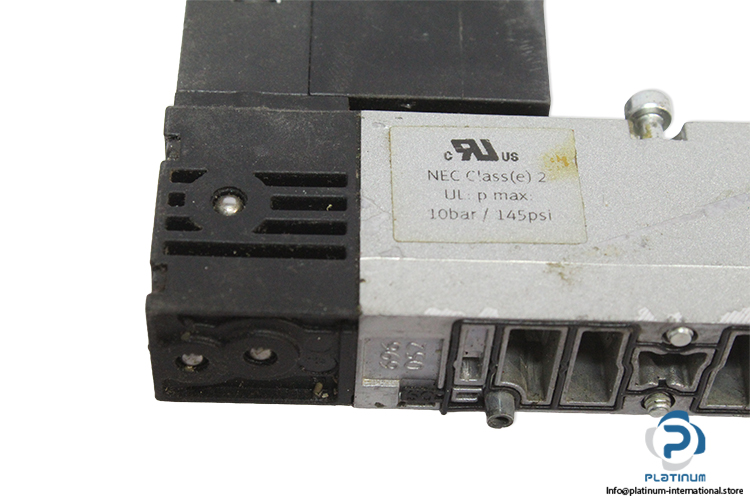 festo-VSVA-B-M52-AH-A2-1C1-single-solenoid-valve-(used)-1