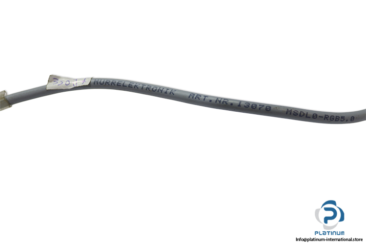 murr-13070-round-plug-connector(new)-2