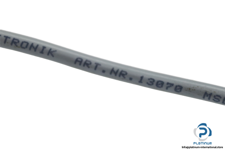 murr-13070-round-plug-connector(new)-4