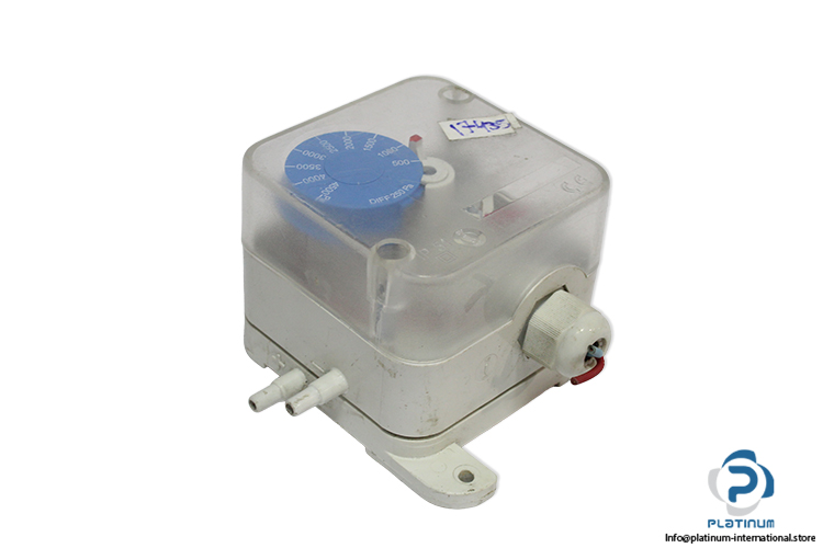 DIFF250PA-differential-pressure-switch-(used)