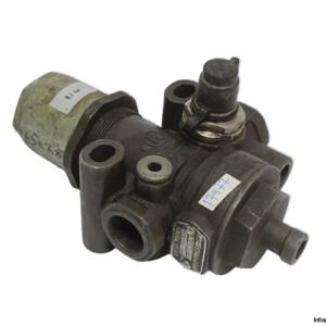 knorr-bremse-DR-3200-unloader-valve-(used)